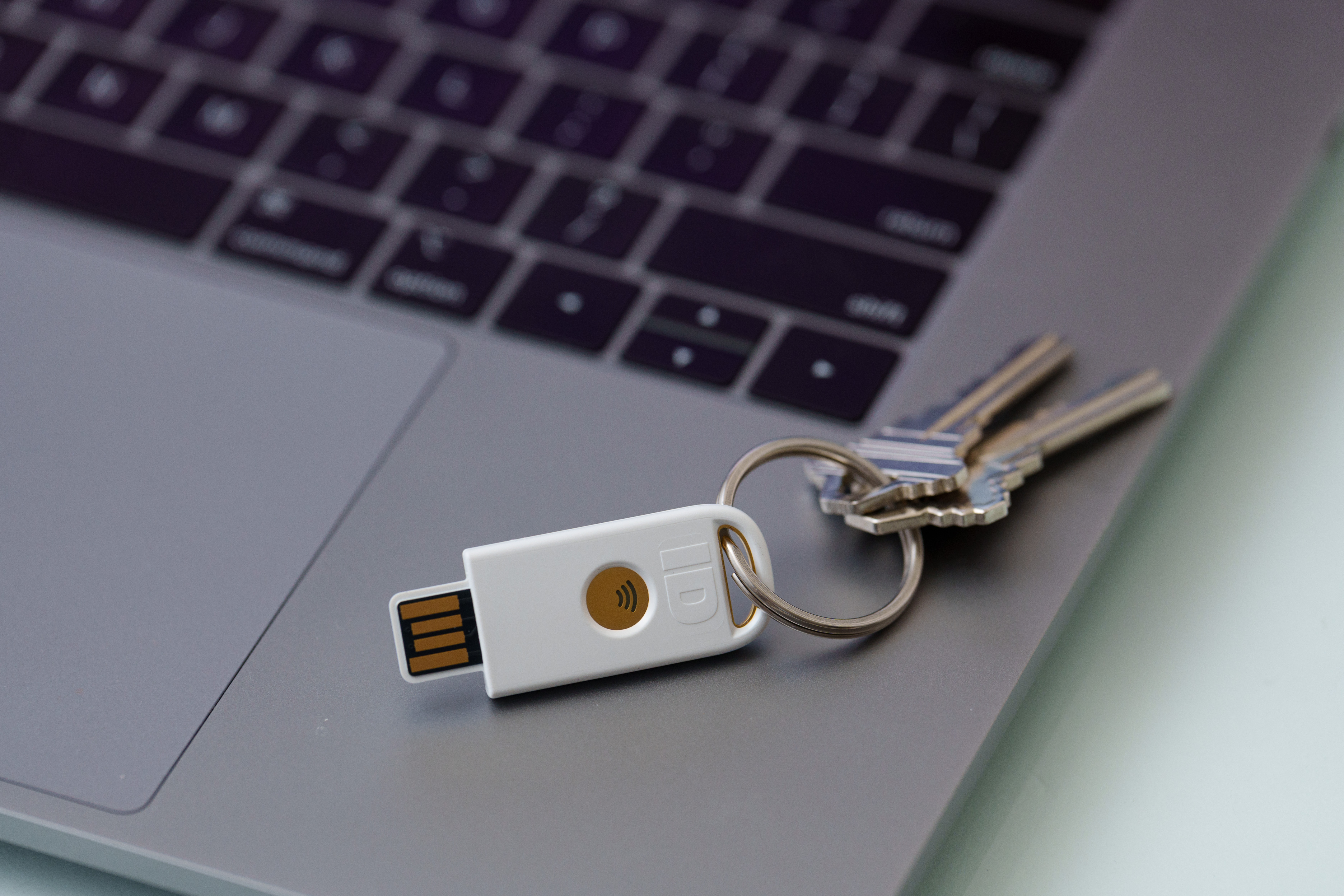 FIDO-Key-USB-06.jpg